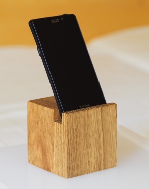 MARKAB - cell phone holder, solid oak